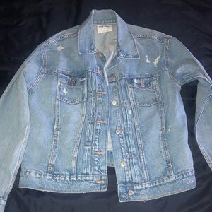 Old Navy Light Wash Distressed Denim Jacket NWOT
